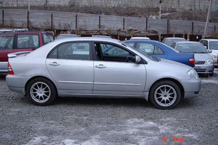 2000 Toyota Corolla Pictures