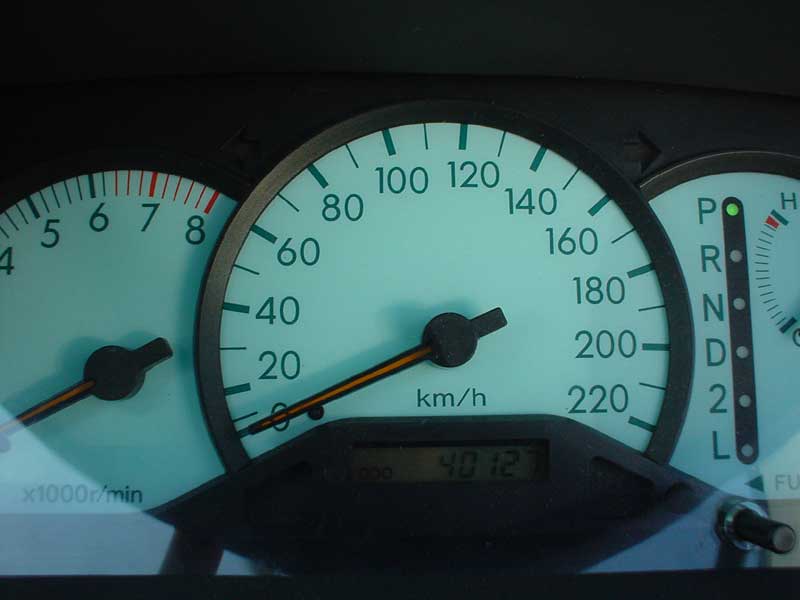 2000 Toyota Corolla Pictures