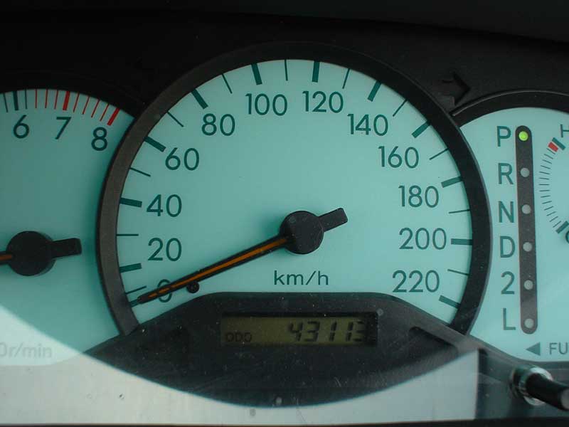 2000 Toyota Corolla Pictures