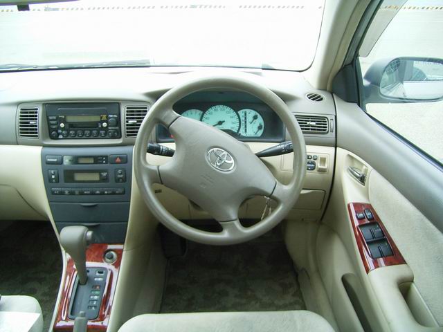 2000 Toyota Corolla Photos
