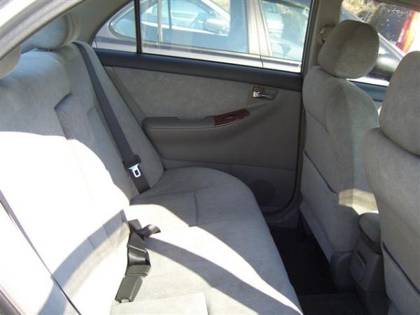2000 Toyota Corolla Pictures