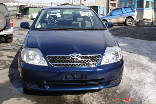 2000 Toyota Corolla Photos