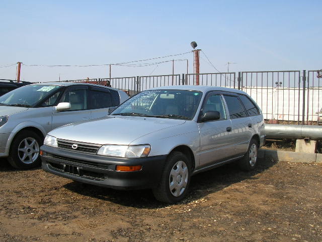 2000 Toyota Corolla Photos