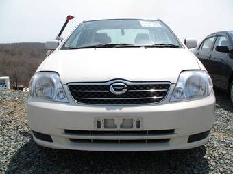 2000 Toyota Corolla Pictures