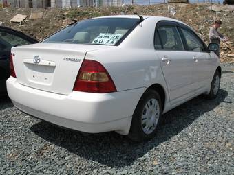 2000 Toyota Corolla Photos