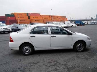 2000 Toyota Corolla Images