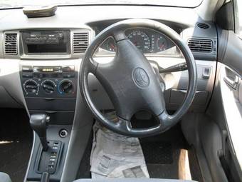 2000 Toyota Corolla Pics