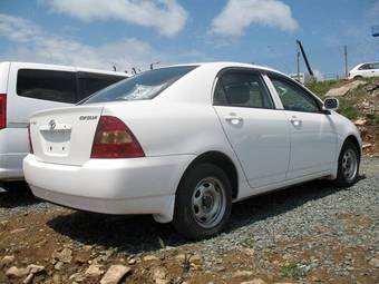 2000 Toyota Corolla Photos