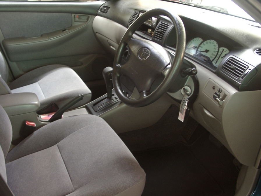 2001 Toyota Corolla Pictures