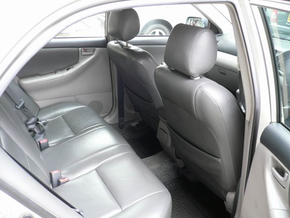 2001 Toyota Corolla Photos
