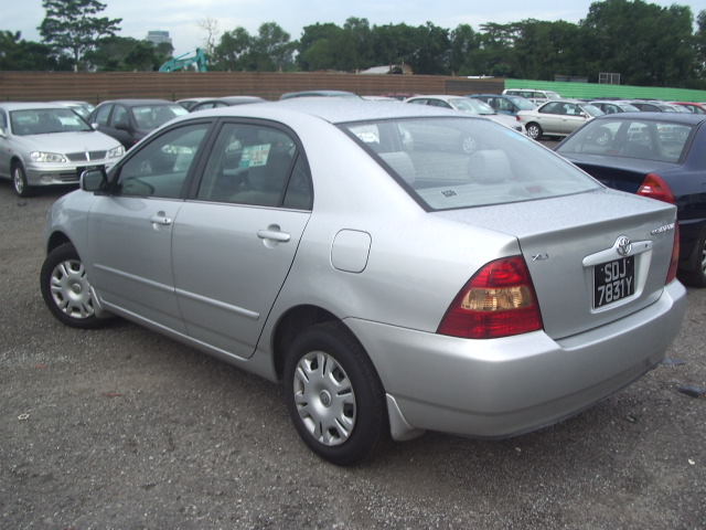 2001 Toyota Corolla Photos