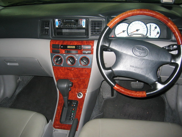 2001 Toyota Corolla Pics