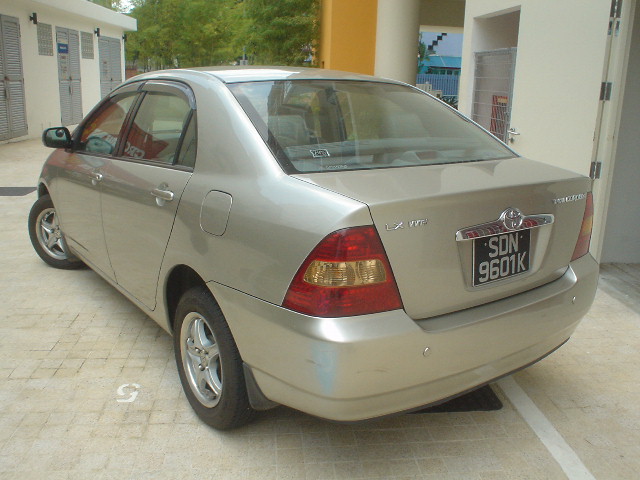 2001 Toyota Corolla Pictures