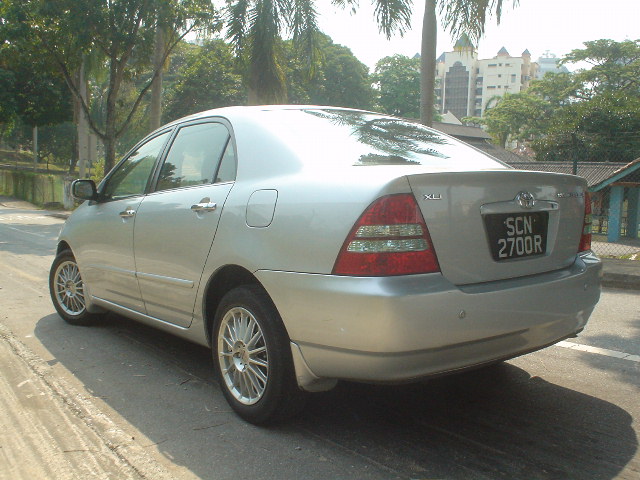2001 Toyota Corolla Pics