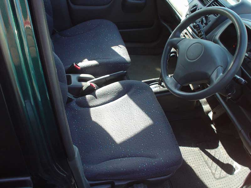 2001 Toyota Corolla Pictures