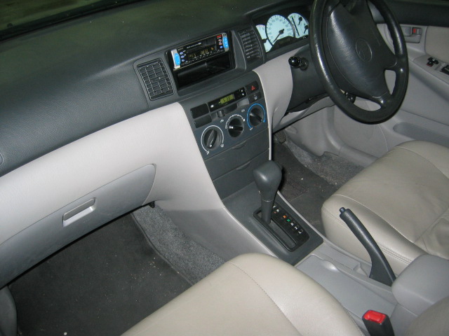 2001 Toyota Corolla Pictures
