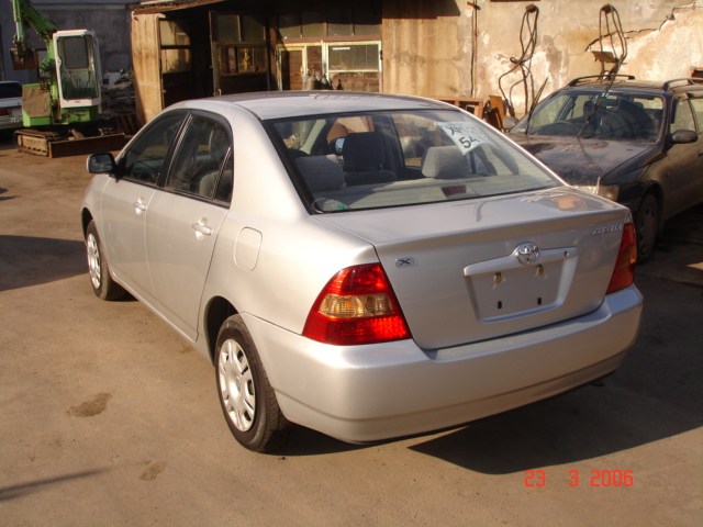 2001 Toyota Corolla Pictures