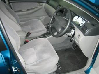 2001 Toyota Corolla Pictures