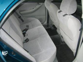 2001 Toyota Corolla Pictures