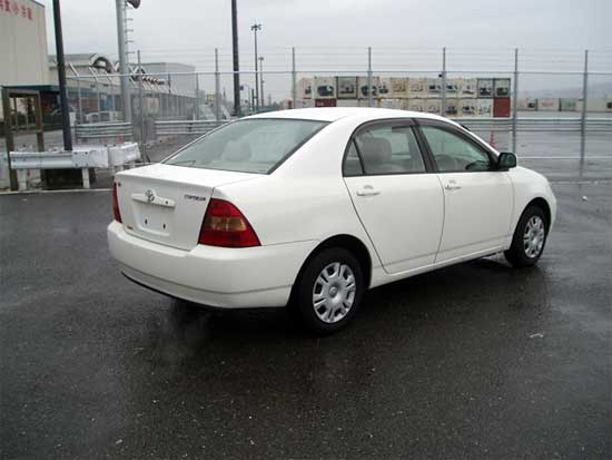 2002 Toyota Corolla Pictures