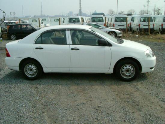 2002 Toyota Corolla Photos