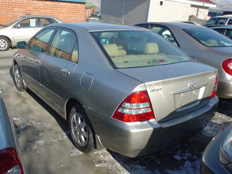 2002 Toyota Corolla Photos