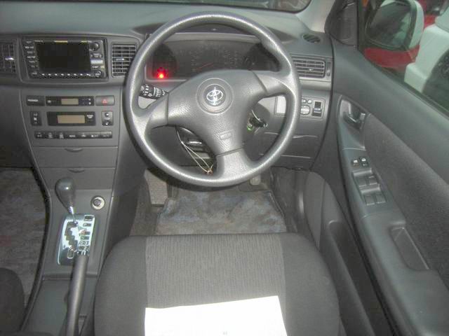 2002 Toyota Corolla Images