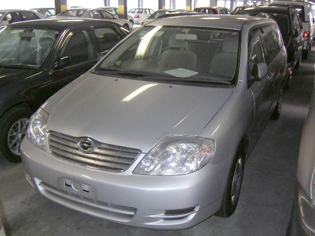 2002 Toyota Corolla Photos