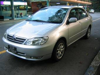 2002 Toyota Corolla Photos