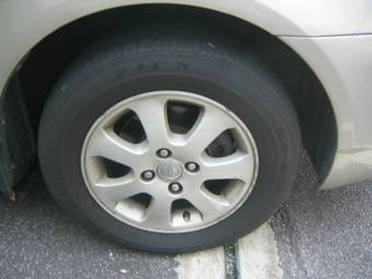 2002 Toyota Corolla Photos