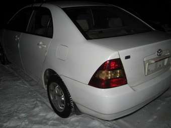 2002 Toyota Corolla Pictures