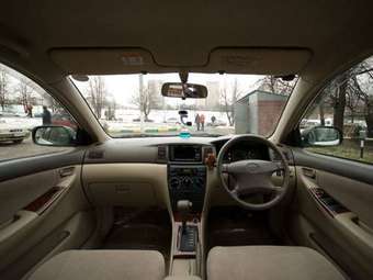 2002 Toyota Corolla Pics