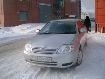 2002 Toyota Corolla Images