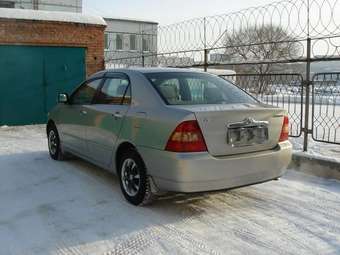 2002 Toyota Corolla Pictures