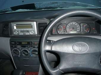 2002 Toyota Corolla Pictures