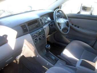 2002 Toyota Corolla Photos