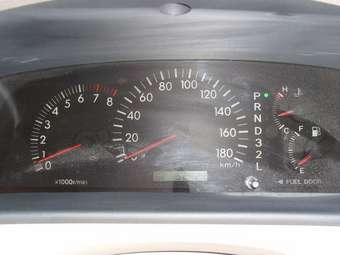 2002 Toyota Corolla Pictures