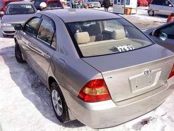 2002 Toyota Corolla Pictures
