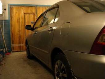 2002 Toyota Corolla Images