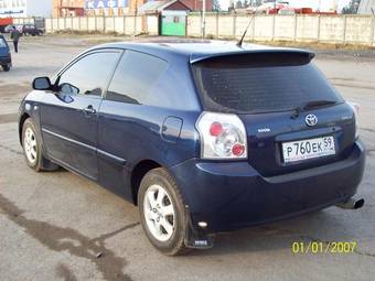 2002 Toyota Corolla Photos