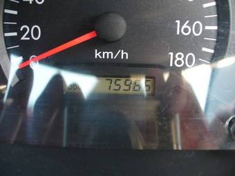 2002 Toyota Corolla Pics