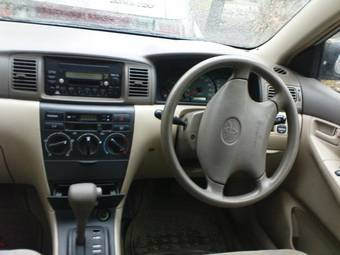 2002 Toyota Corolla Pictures