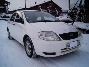 2002 Toyota Corolla Pictures