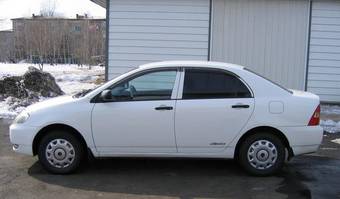 2002 Toyota Corolla Pics