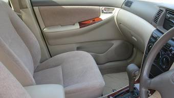 2002 Toyota Corolla Pictures