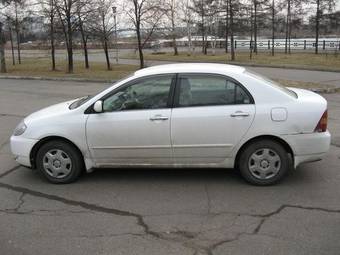 2002 Toyota Corolla Images