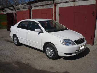2002 Toyota Corolla Pics