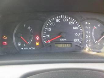 2002 Toyota Corolla Pictures