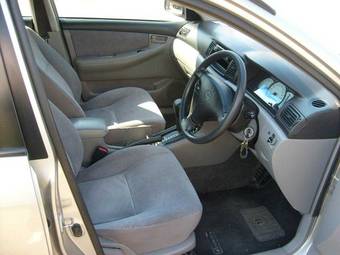 2002 Toyota Corolla Images