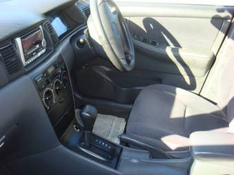 2002 Toyota Corolla Images